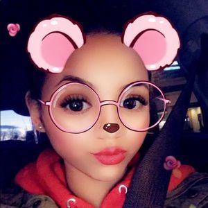 Meet your Posher, Sarai